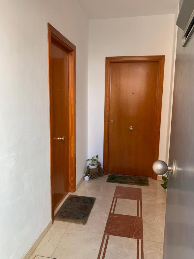 Loft Funcional Cerca Del Centro Apartamento Sevilha Exterior foto